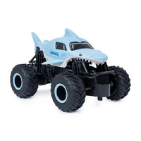 MONSTER JAM MEGALODON CHICO
